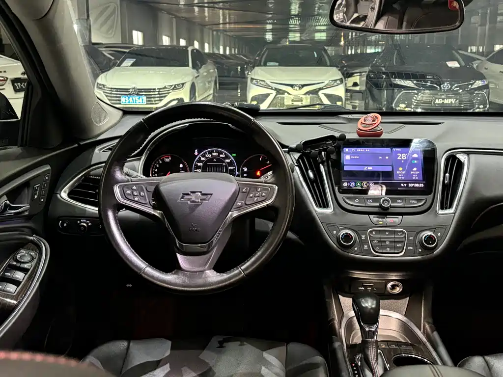 Chevrolet Malibu XL — миниатюра 11
