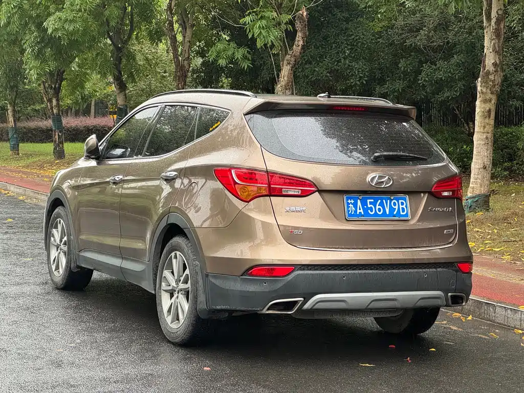 Hyundai Santa Fe — миниатюра 11