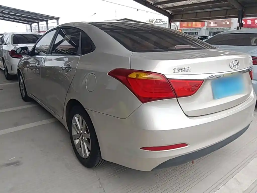 Hyundai Mistra — миниатюра 5