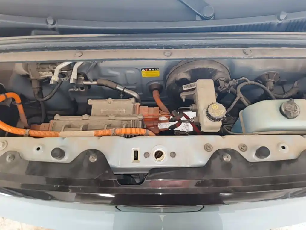 Wuling MINIEV — миниатюра 20