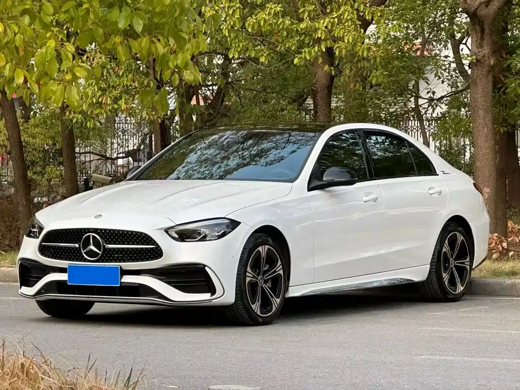 Mercedes-Benz C-Class 2022