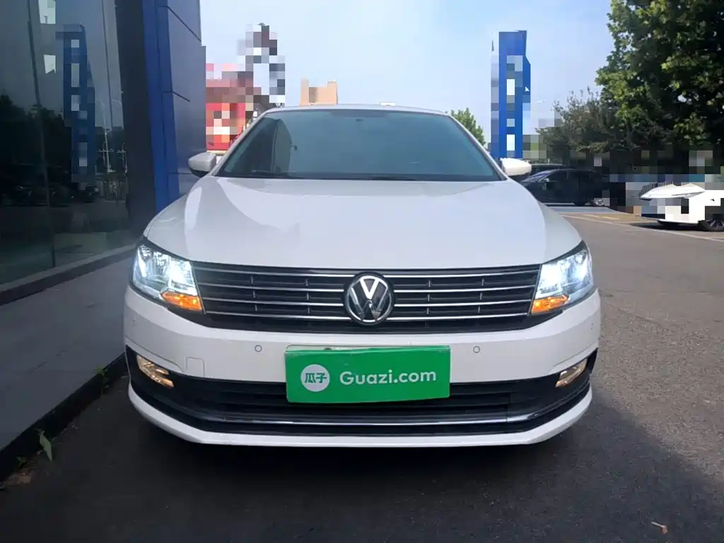 Volkswagen Lavida — миниатюра 3