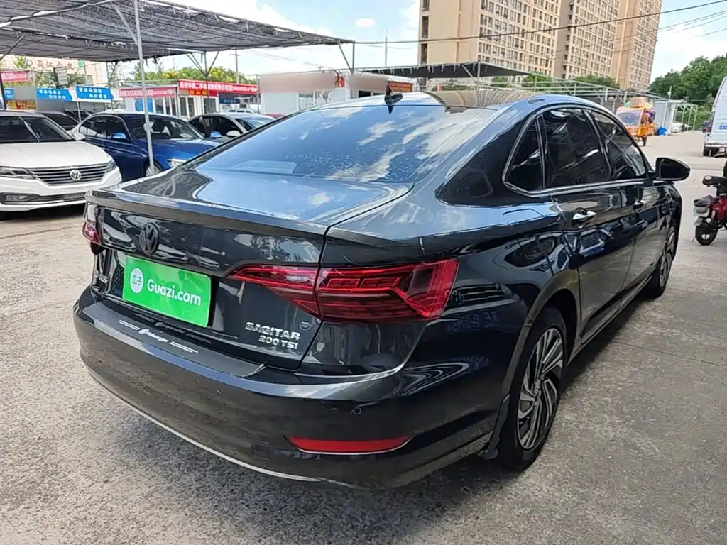 Volkswagen Sagitar — миниатюра 7