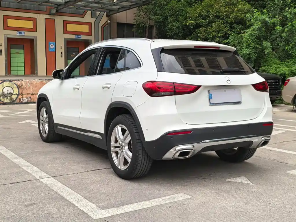 Mercedes-Benz GLA — миниатюра 16