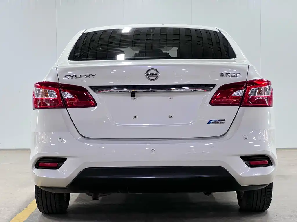 Nissan Sylphy — миниатюра 8