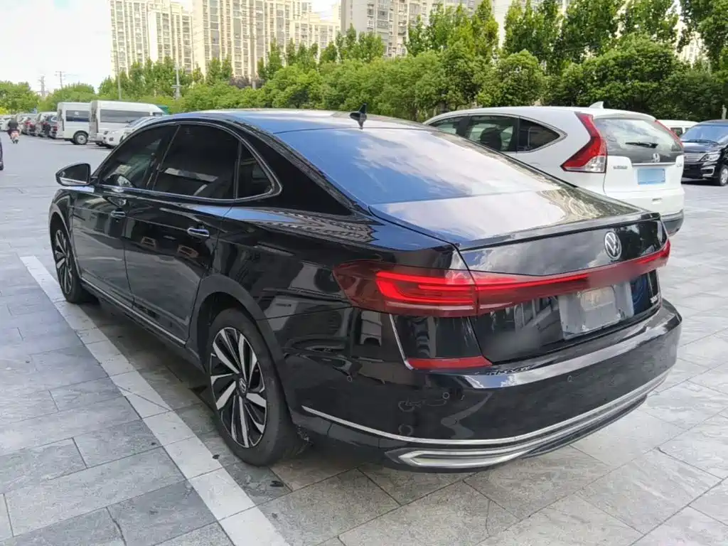Volkswagen Passat — миниатюра 5