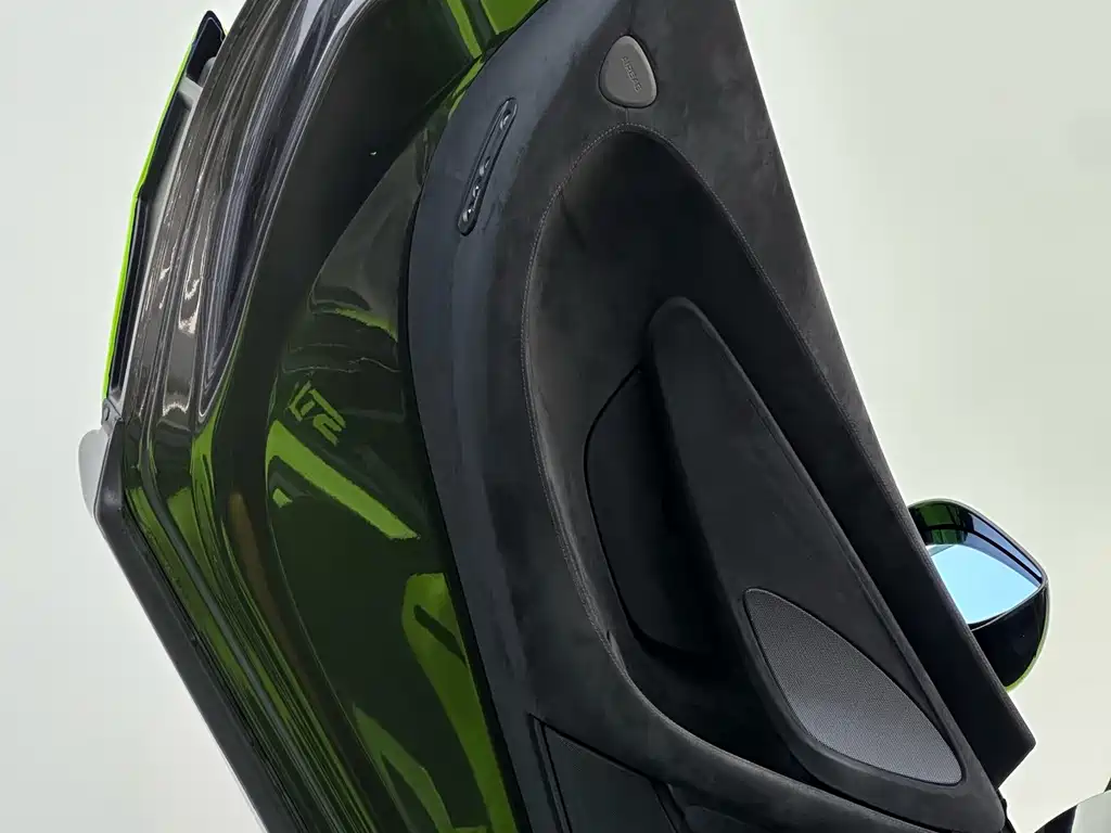 McLaren 600LT — миниатюра 14