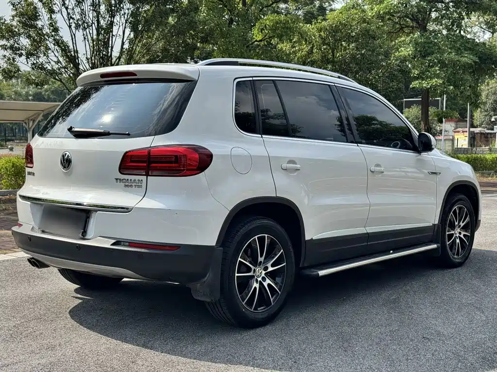 Volkswagen Tiguan — миниатюра 11