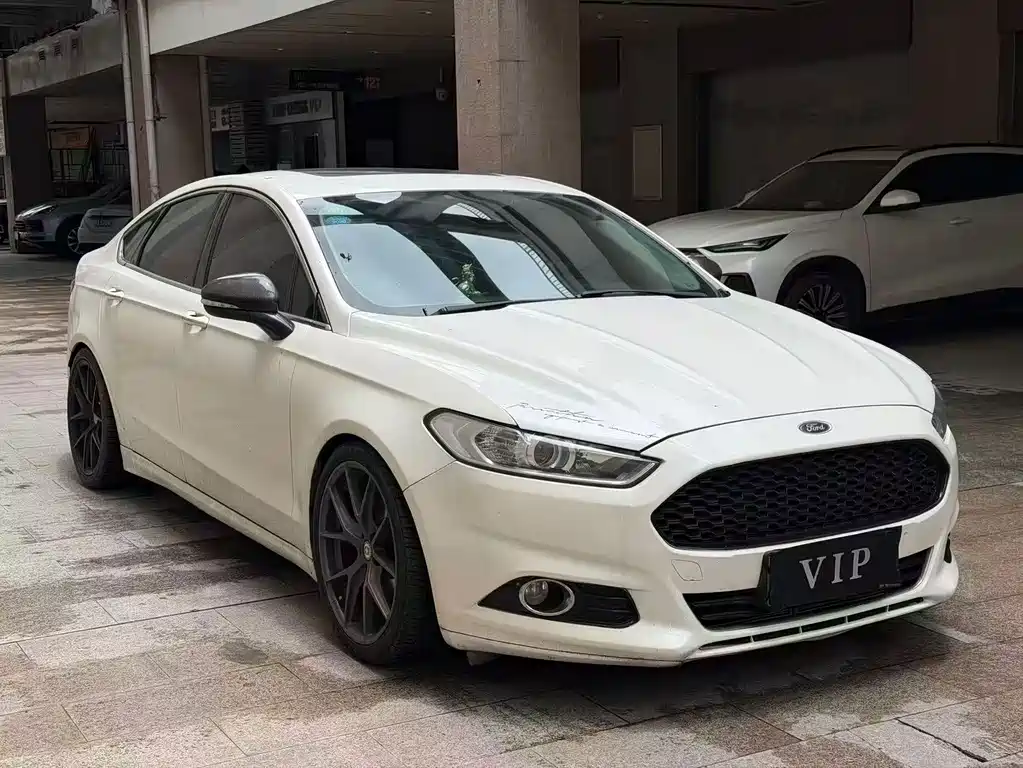 Ford Mondeo 2.0L GTDi200 Fashion Type, фото 3