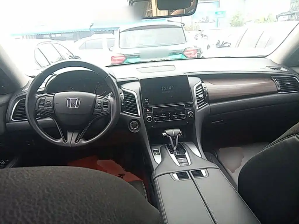 Honda Avancier — миниатюра 10