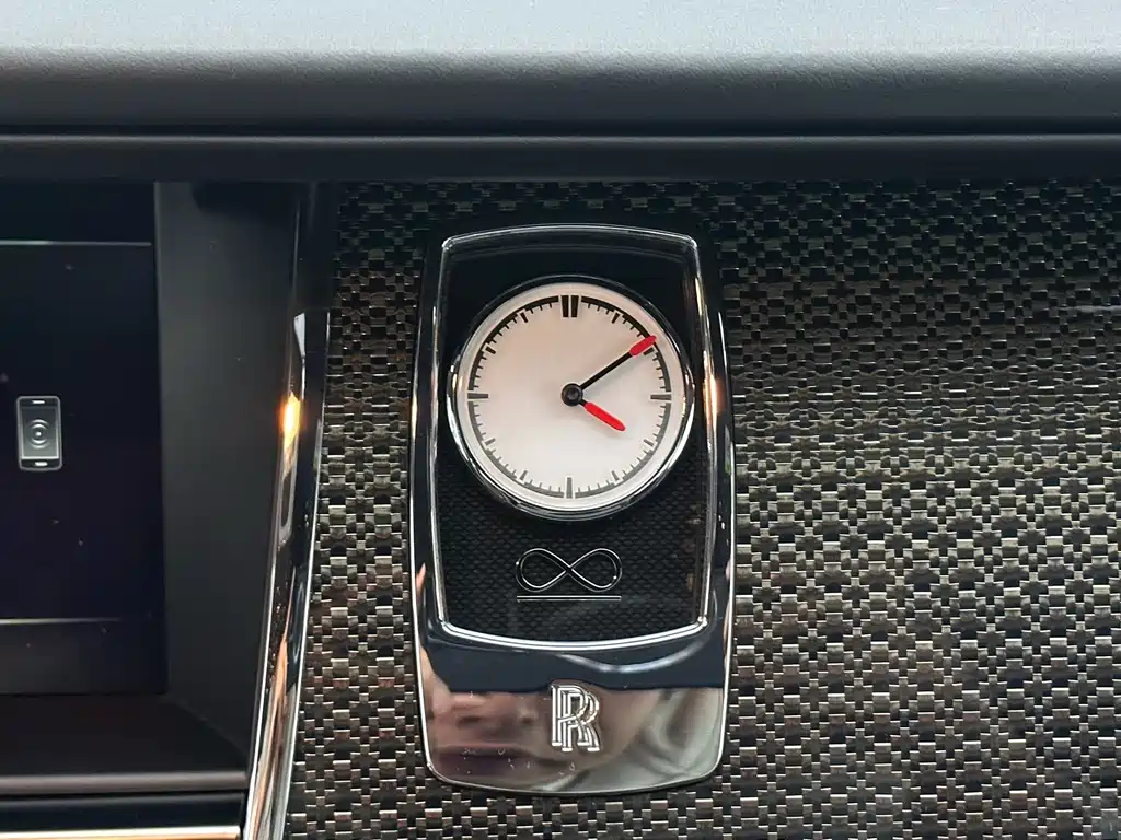 Rolls-Royce Wraith — миниатюра 37