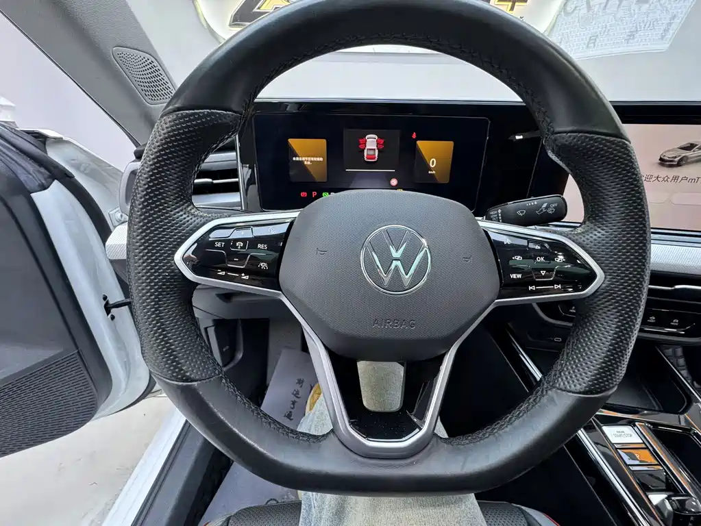 Volkswagen Lamando — миниатюра 21
