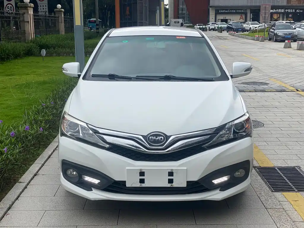 BYD F3 — миниатюра 2