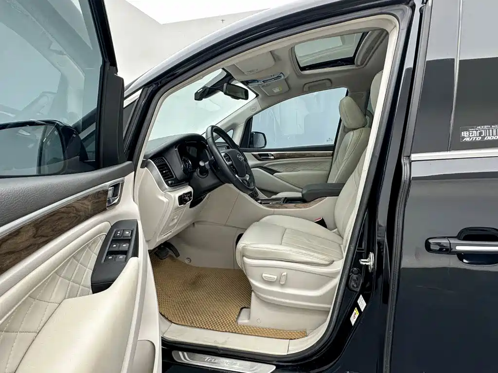 GAC Motor Trumpchi M8 — миниатюра 9