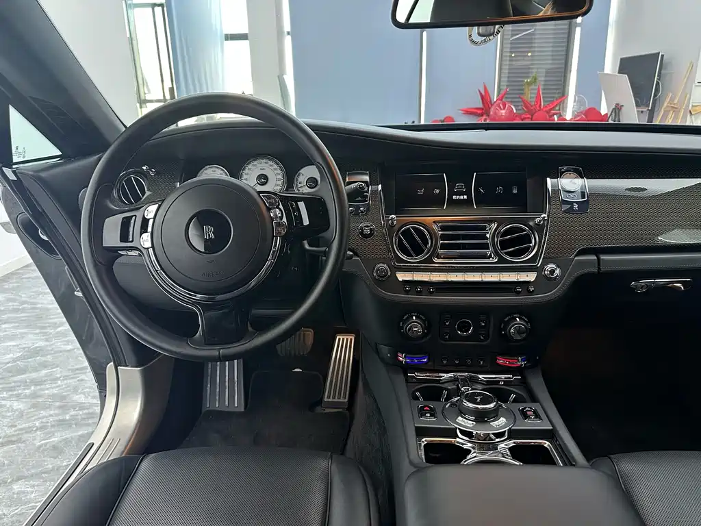 Rolls-Royce Wraith — миниатюра 36