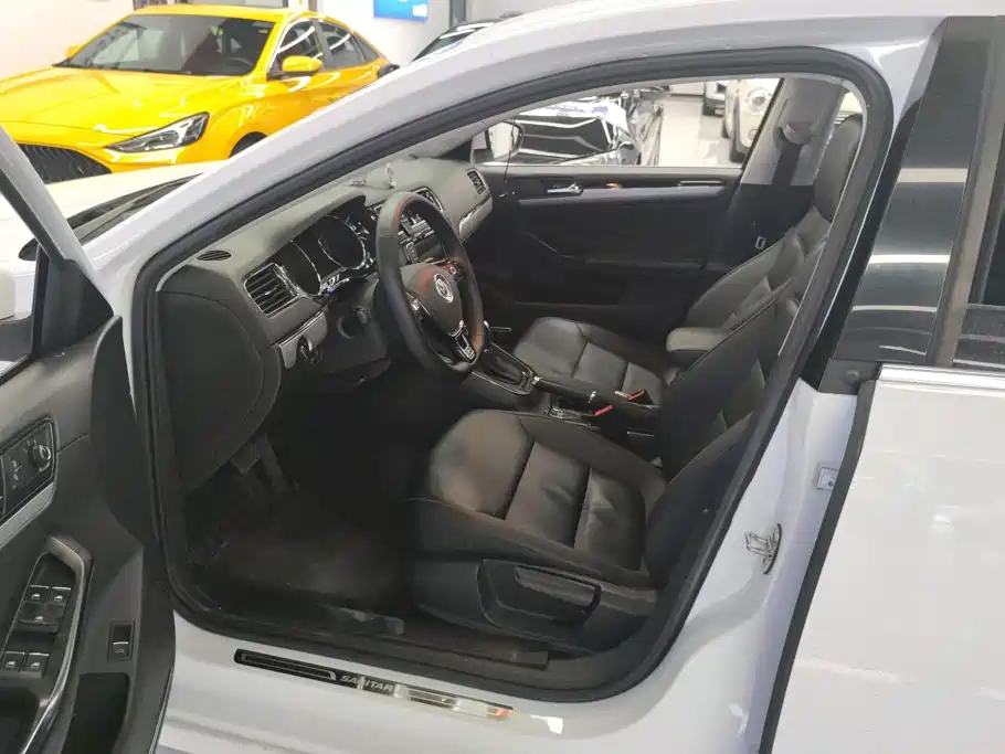 Volkswagen Sagitar — миниатюра 9