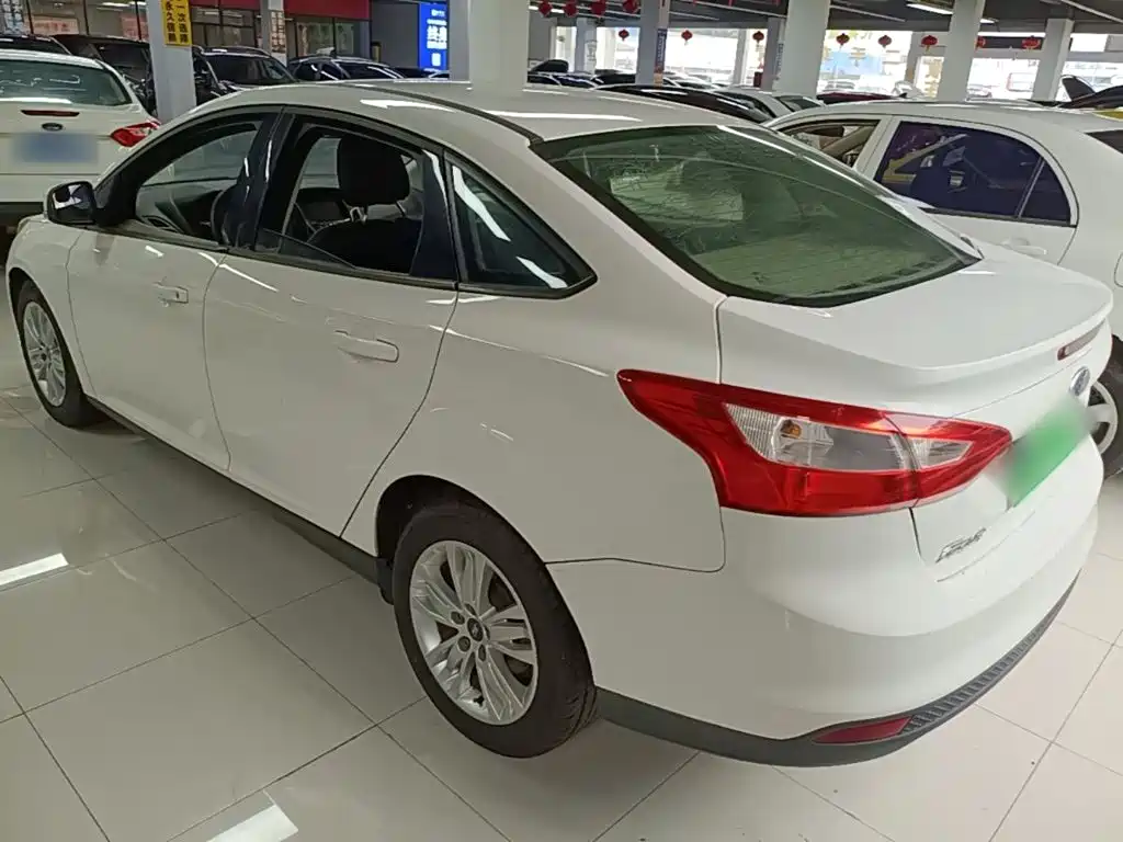 Ford Focus — миниатюра 5