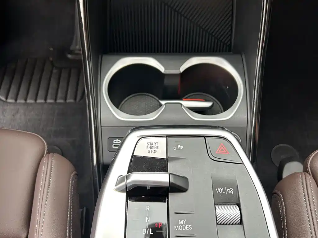 BMW X2 (Import) — миниатюра 18