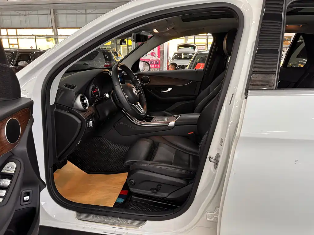 Mercedes-Benz GLC — миниатюра 14