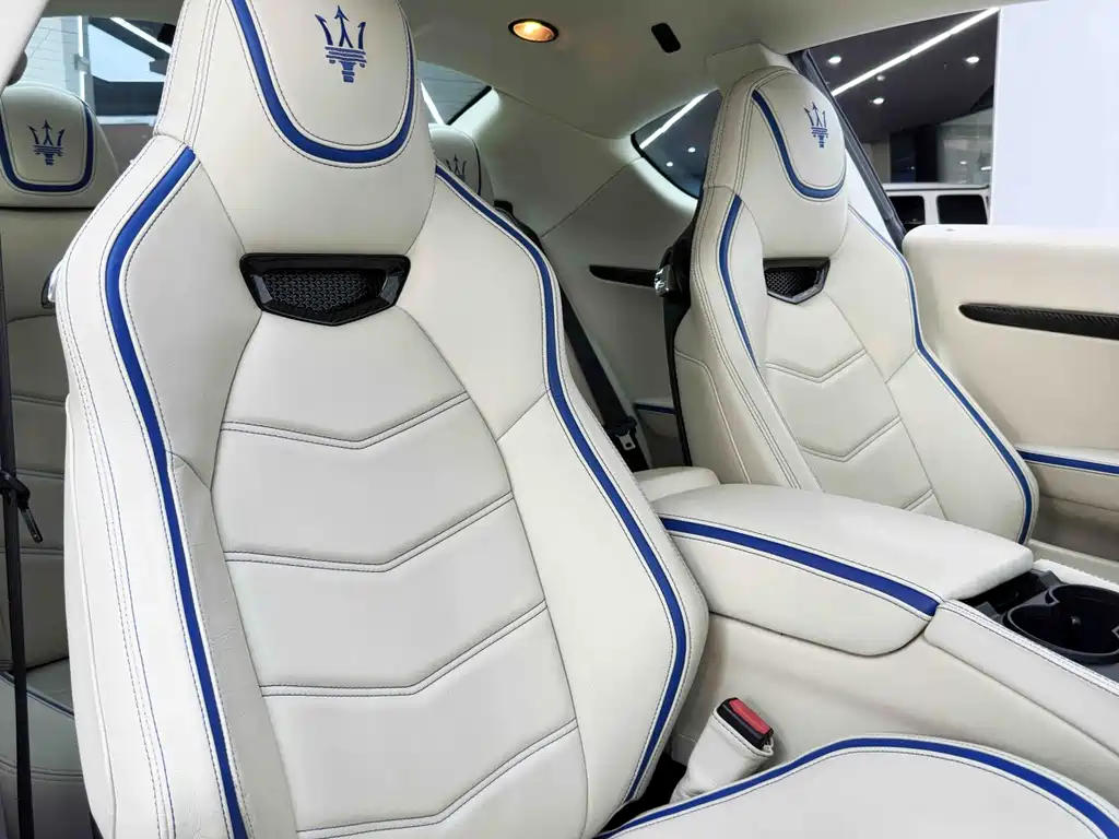 Maserati GranTurismo — миниатюра 16