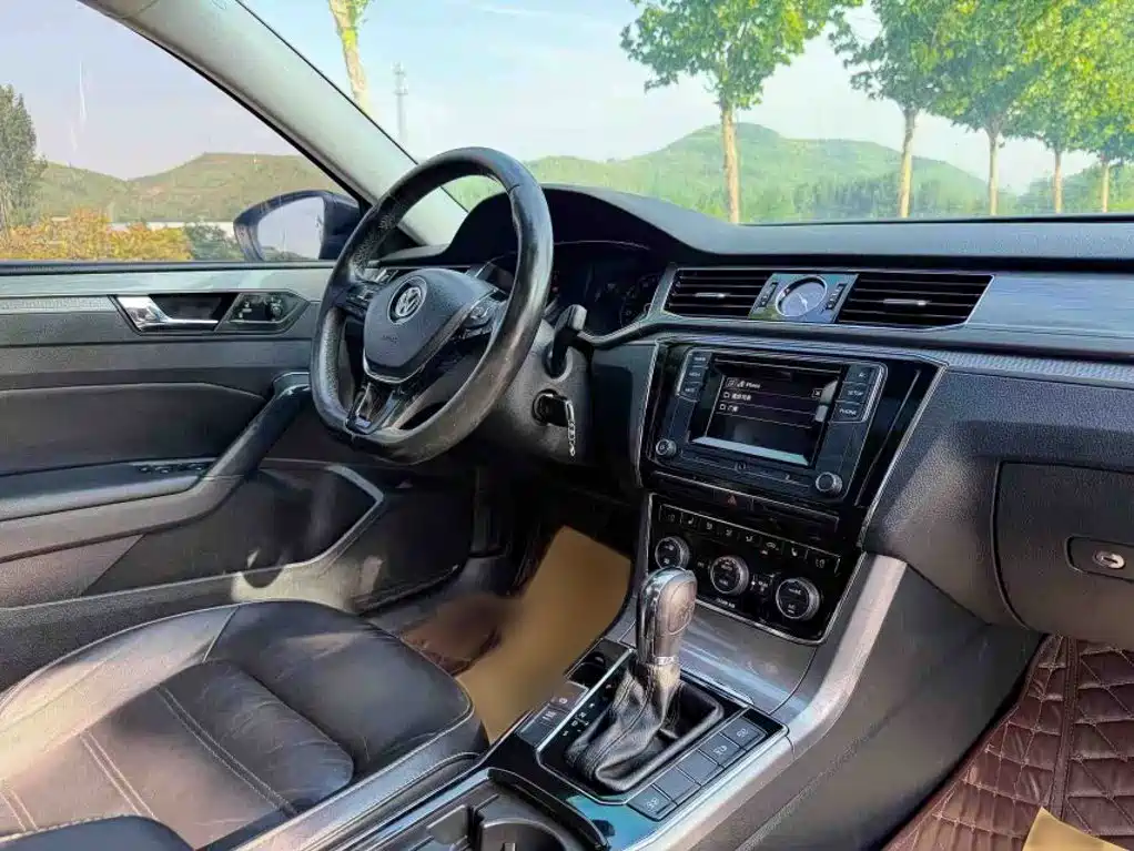 Volkswagen Passat — миниатюра 17
