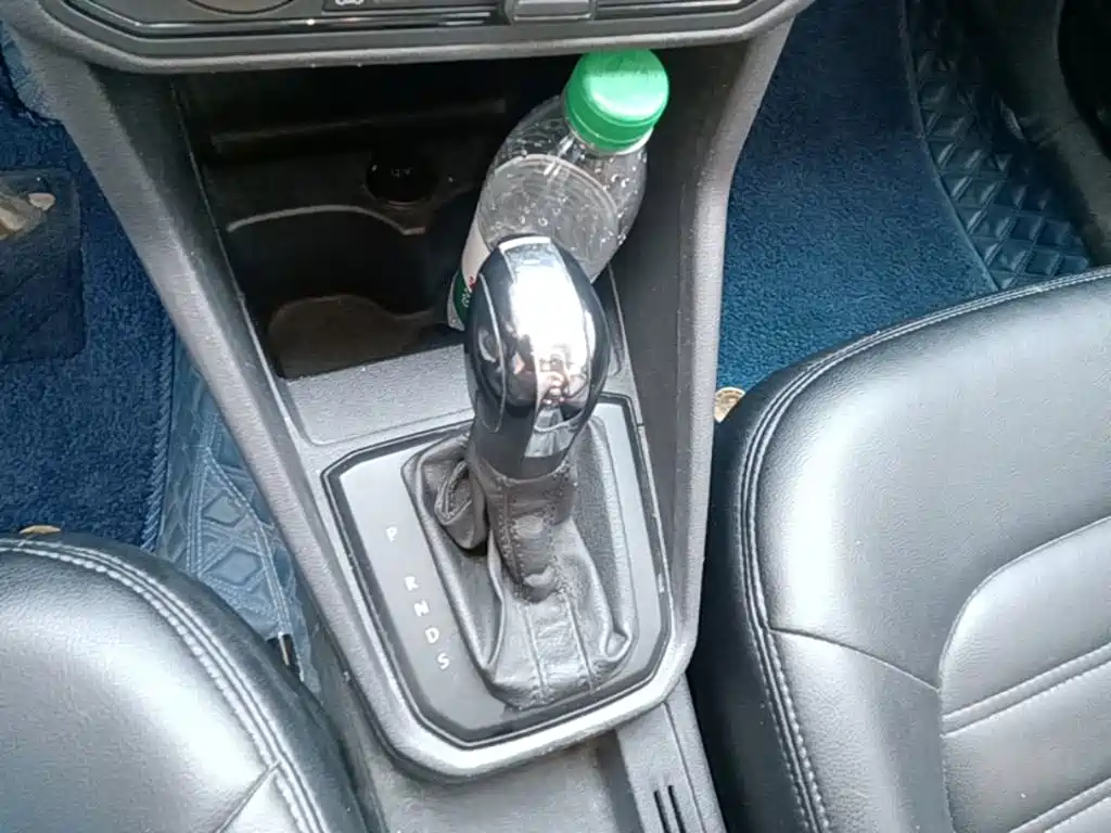 Volkswagen Jetta — миниатюра 14