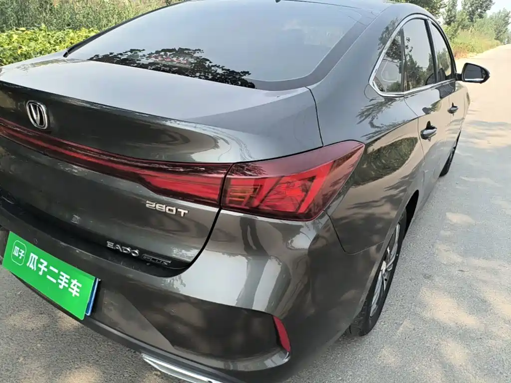 Changan Eado — миниатюра 8