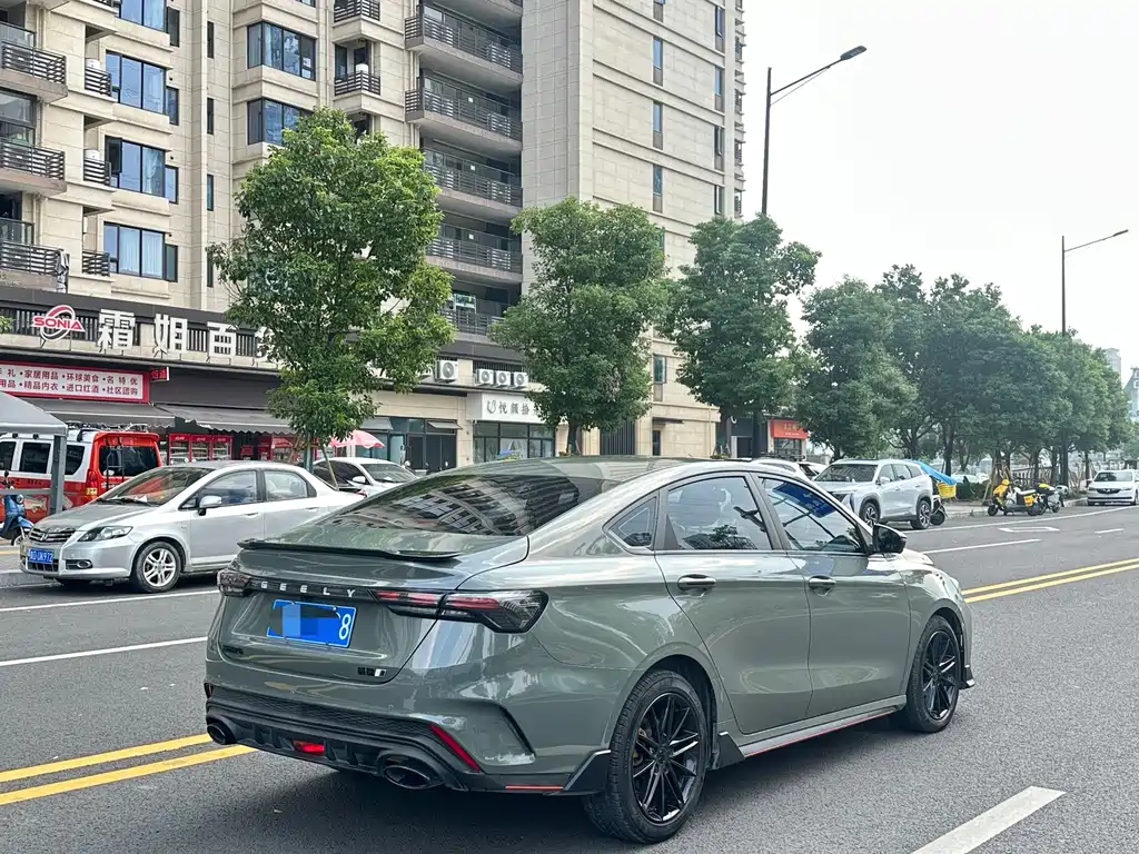 Geely Binrui — миниатюра 16
