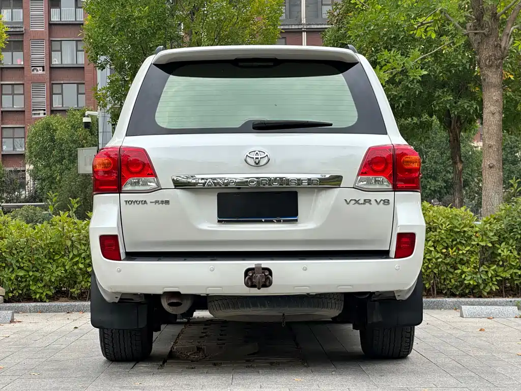 Toyota Land Cruiser — миниатюра 4