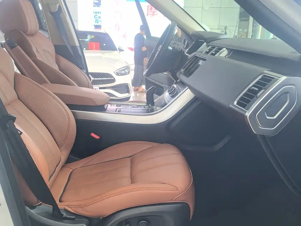 Land Rover Sport — миниатюра 12