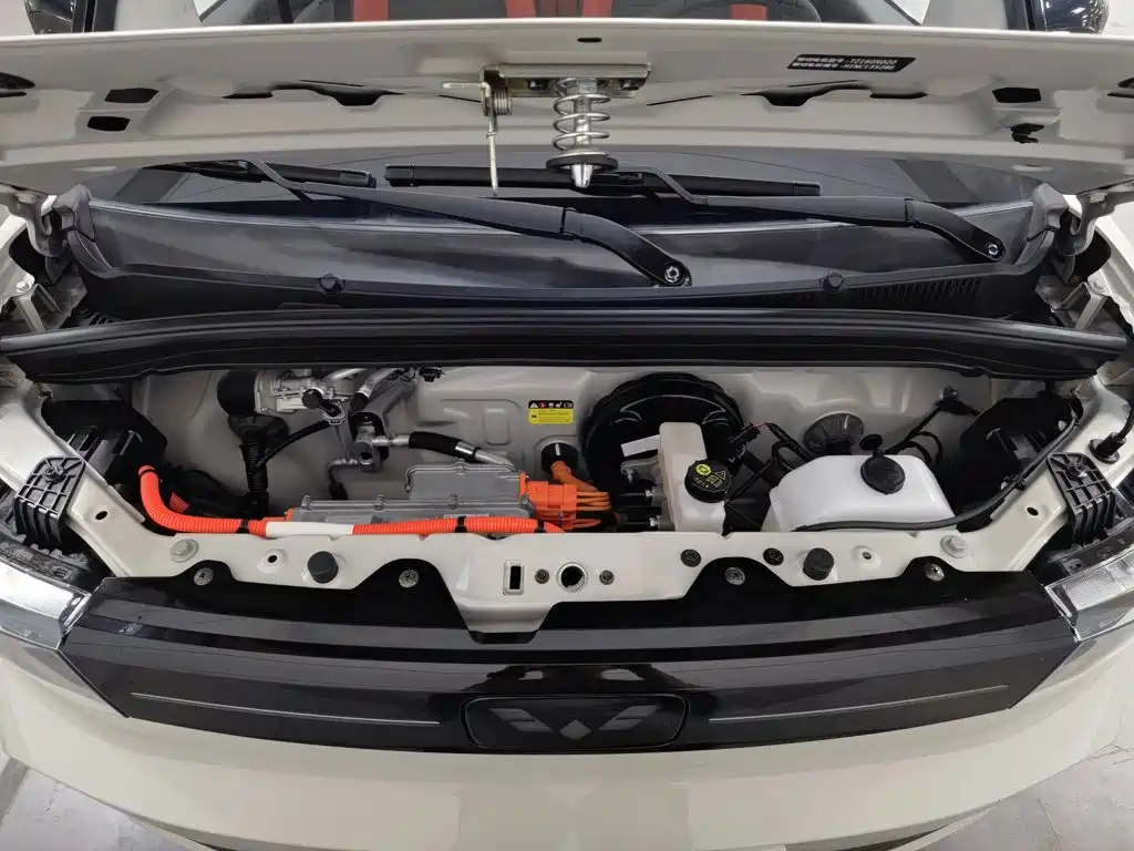 Wuling MINIEV — миниатюра 6