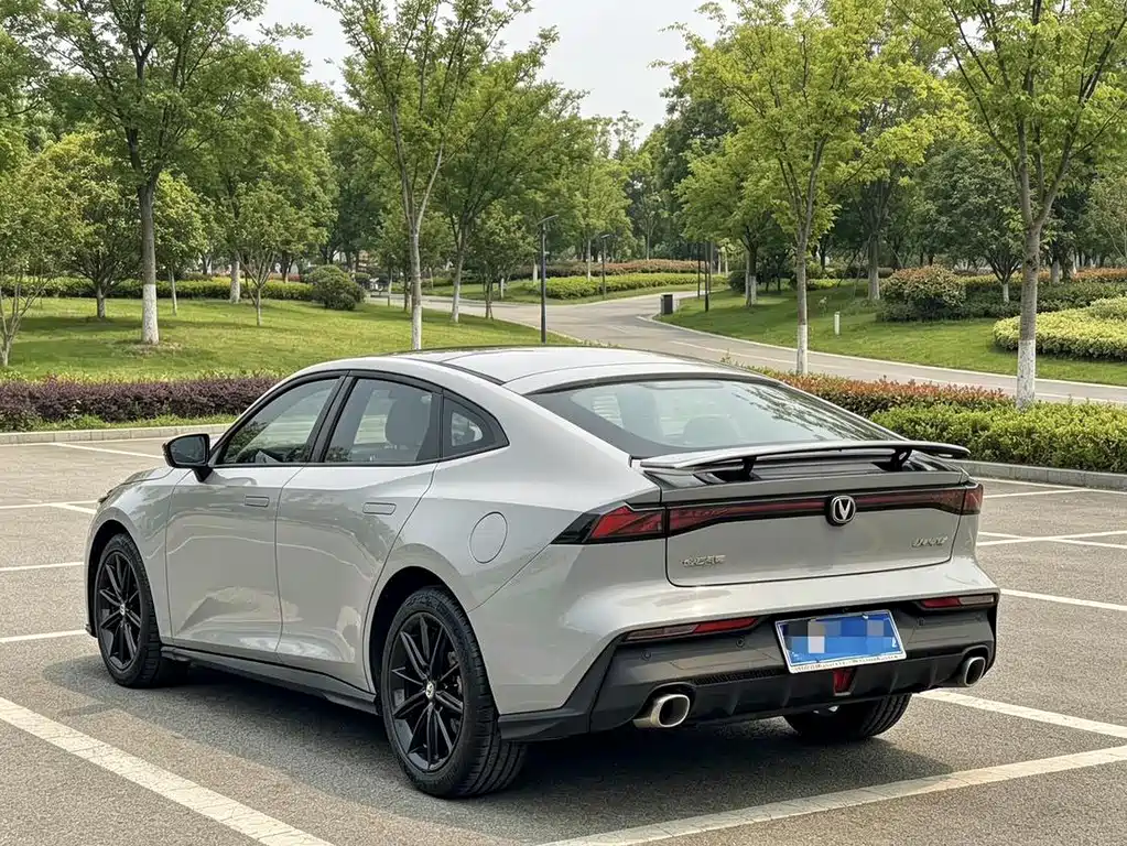 Changan UNI-V — миниатюра 9