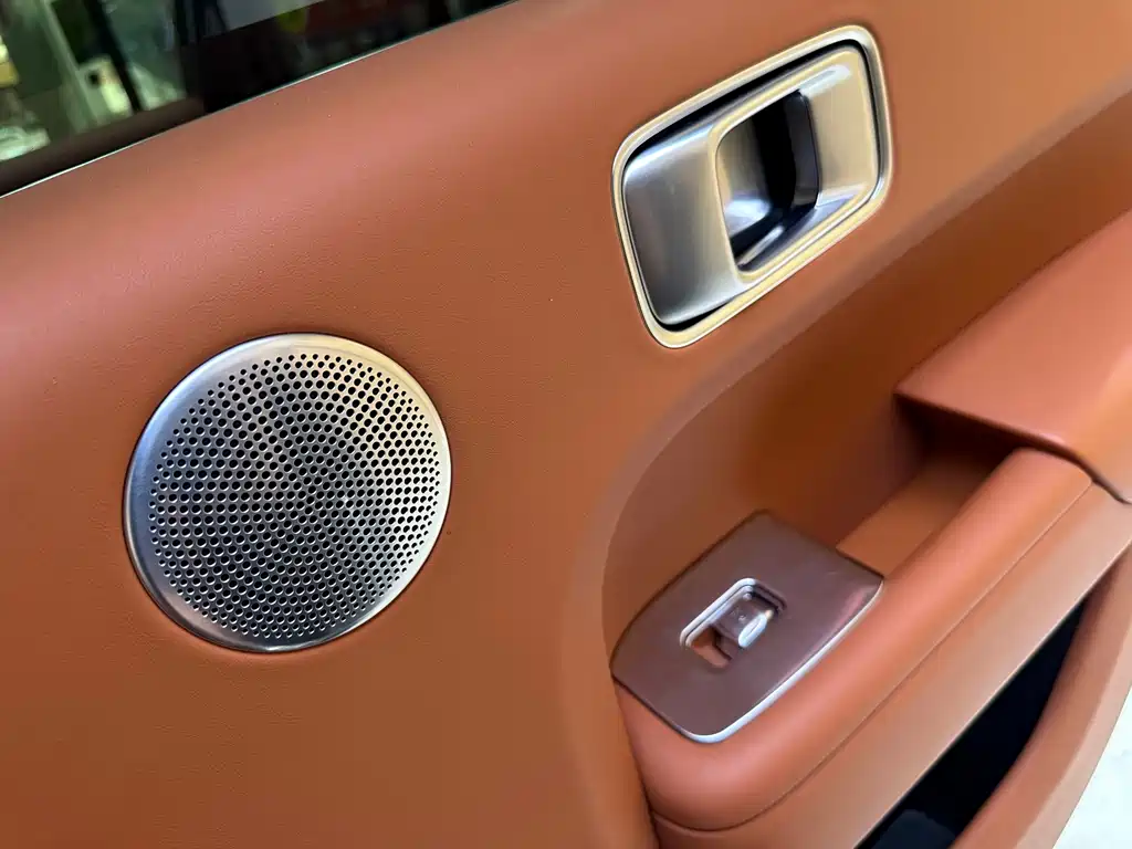 Li Auto Li L9 — миниатюра 10