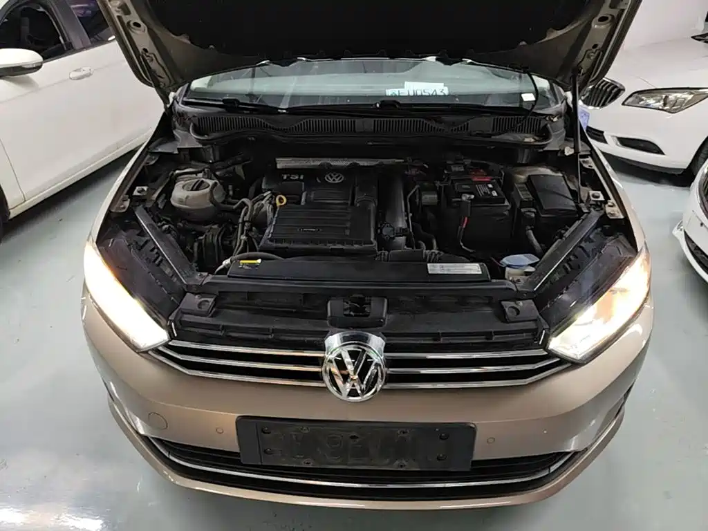 Volkswagen Golf Sportsvan — миниатюра 16