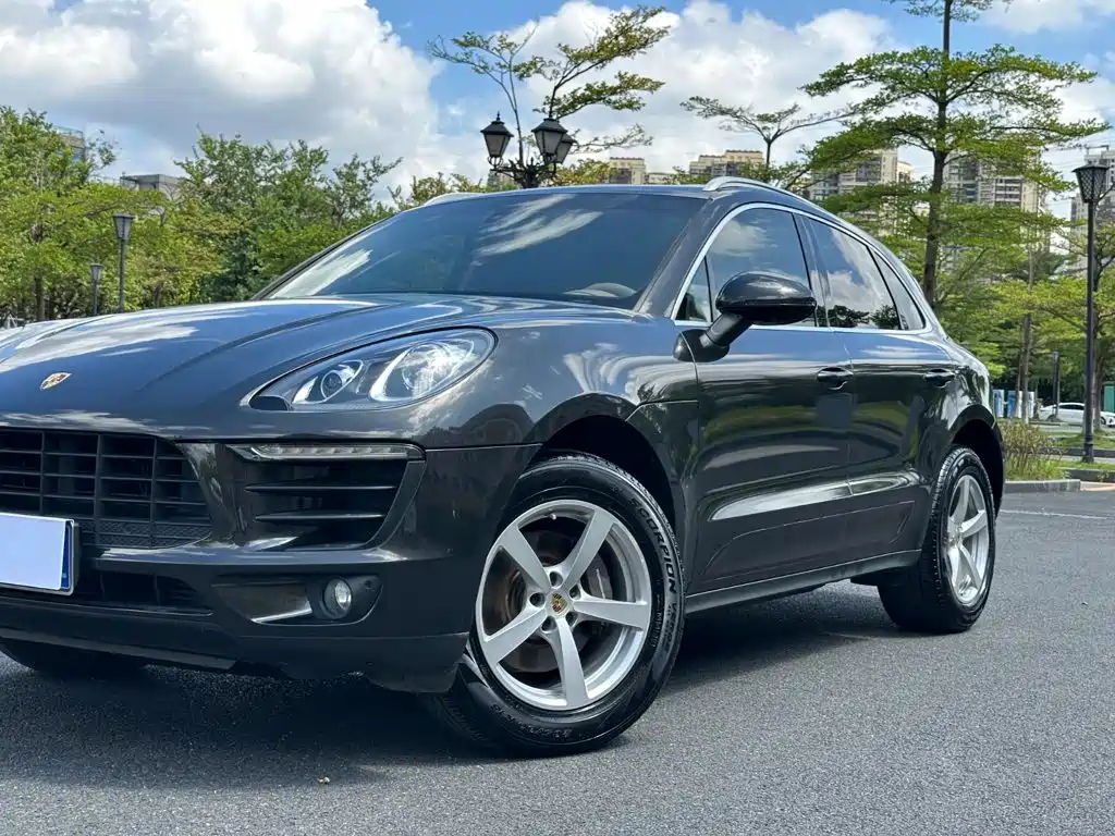 Porsche Macan — миниатюра 17