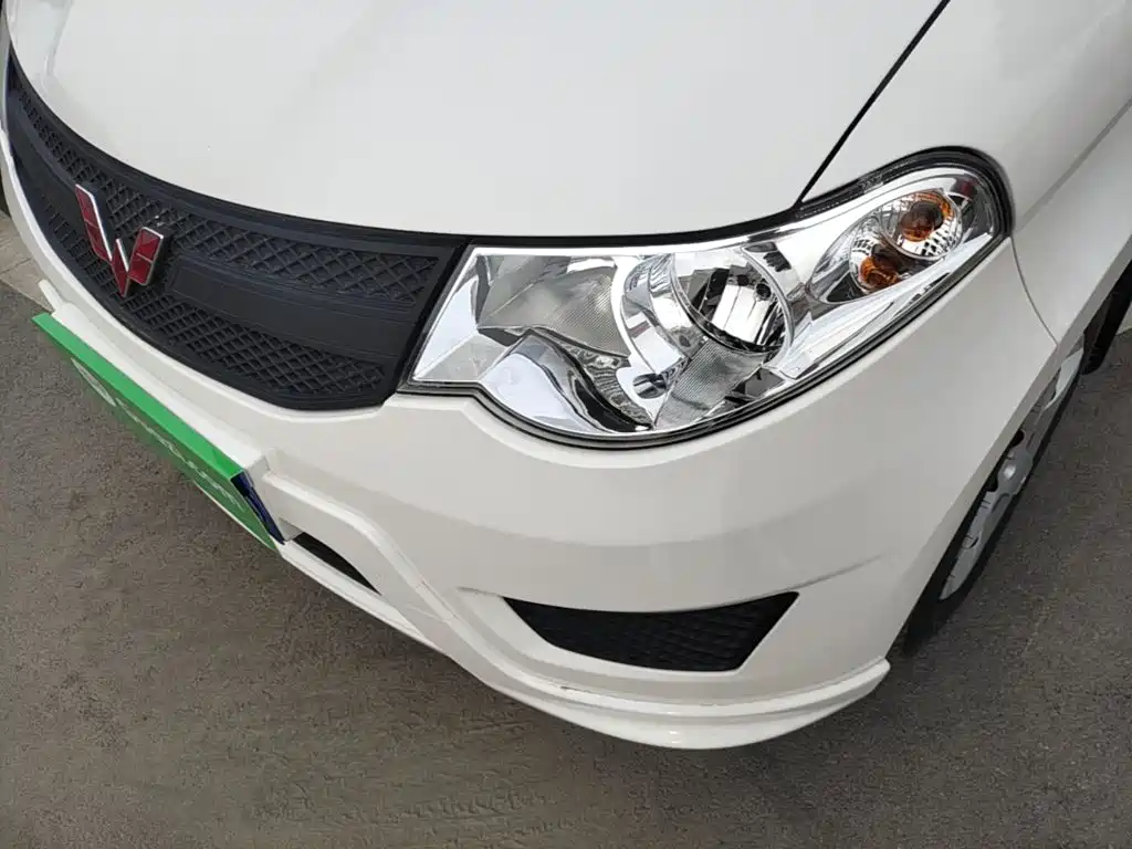 Wuling Hongguang — миниатюра 24