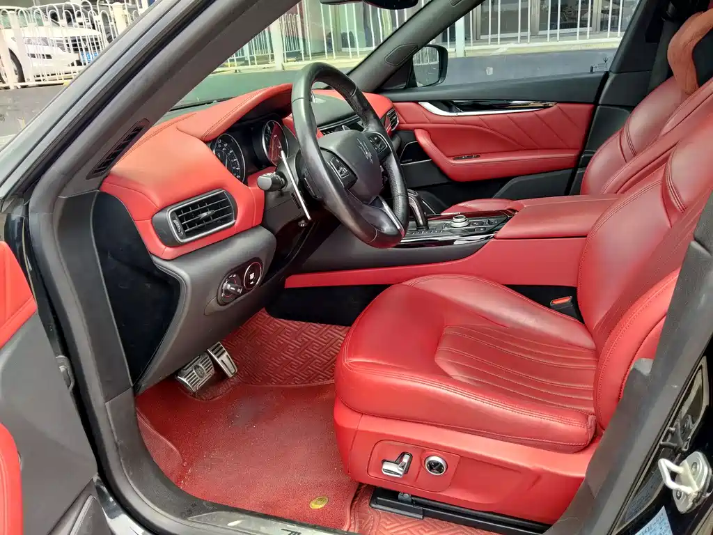 Maserati Levante 2022 2.0T GT