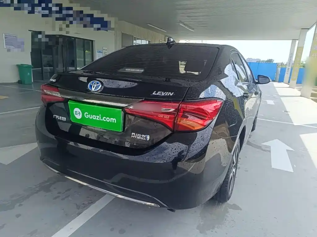 Toyota Levin Twin Engine E+ — миниатюра 7