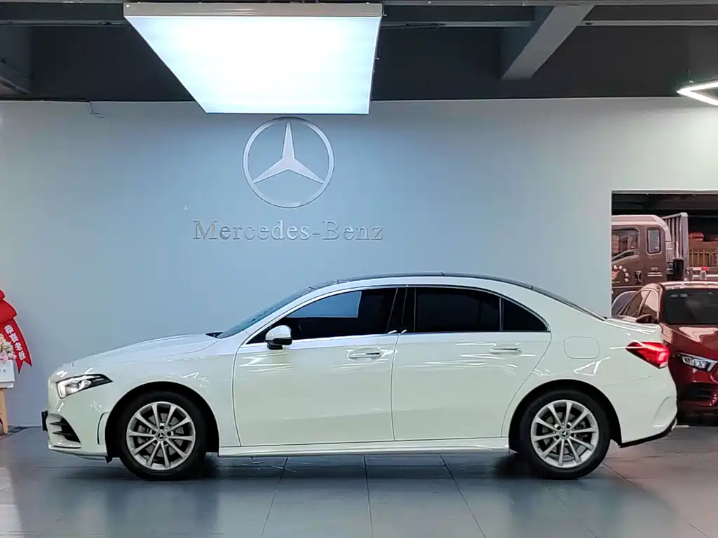 Mercedes-Benz A-Class A 2022 A 200 L Sport Fashion