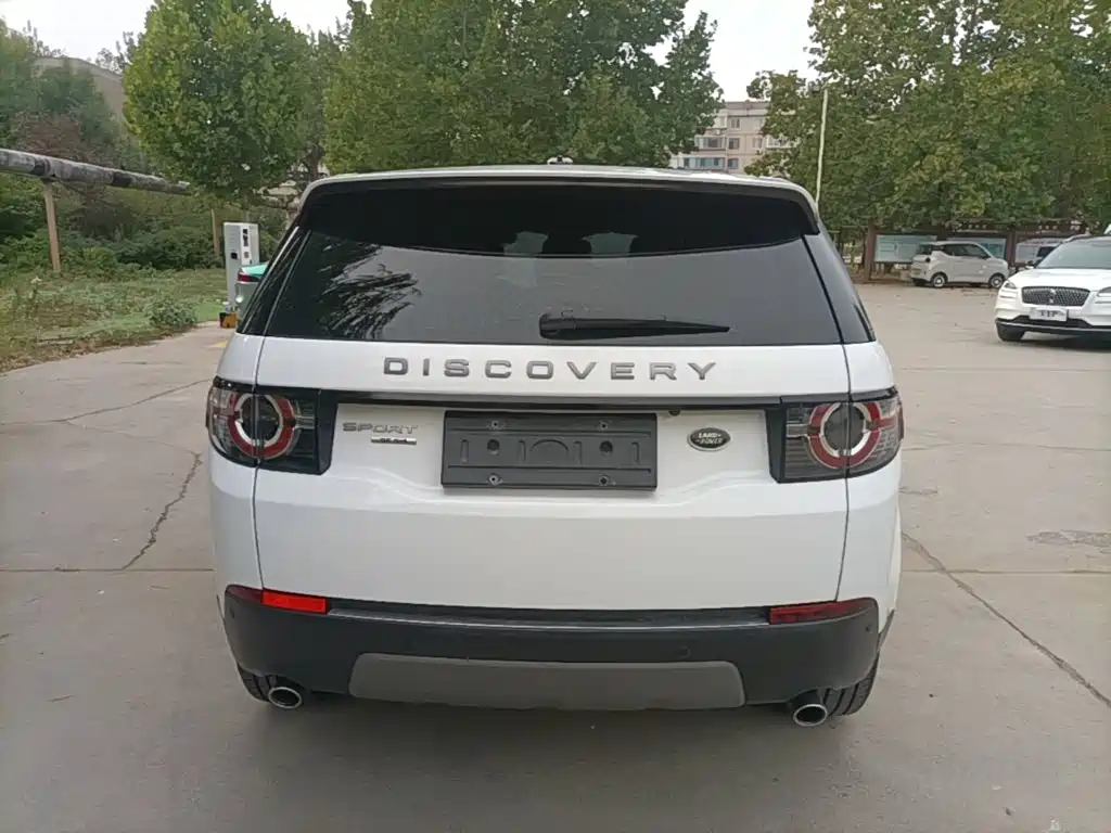 Land Rover Discovery Sport — миниатюра 6