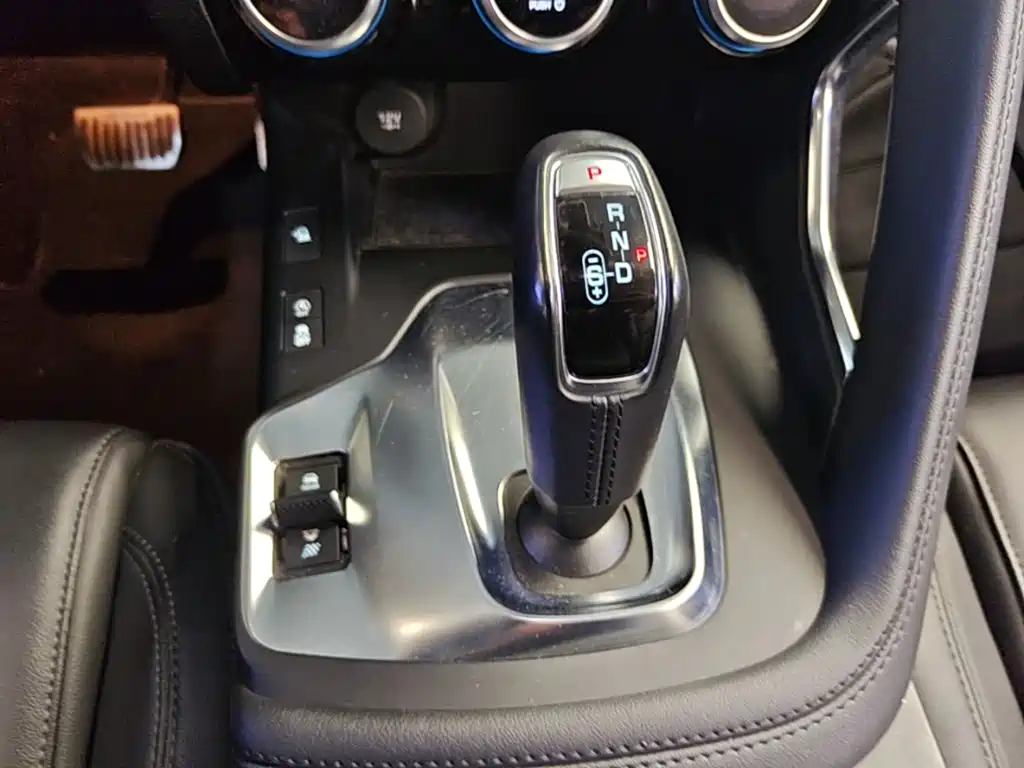 Jaguar E-PACE — миниатюра 14