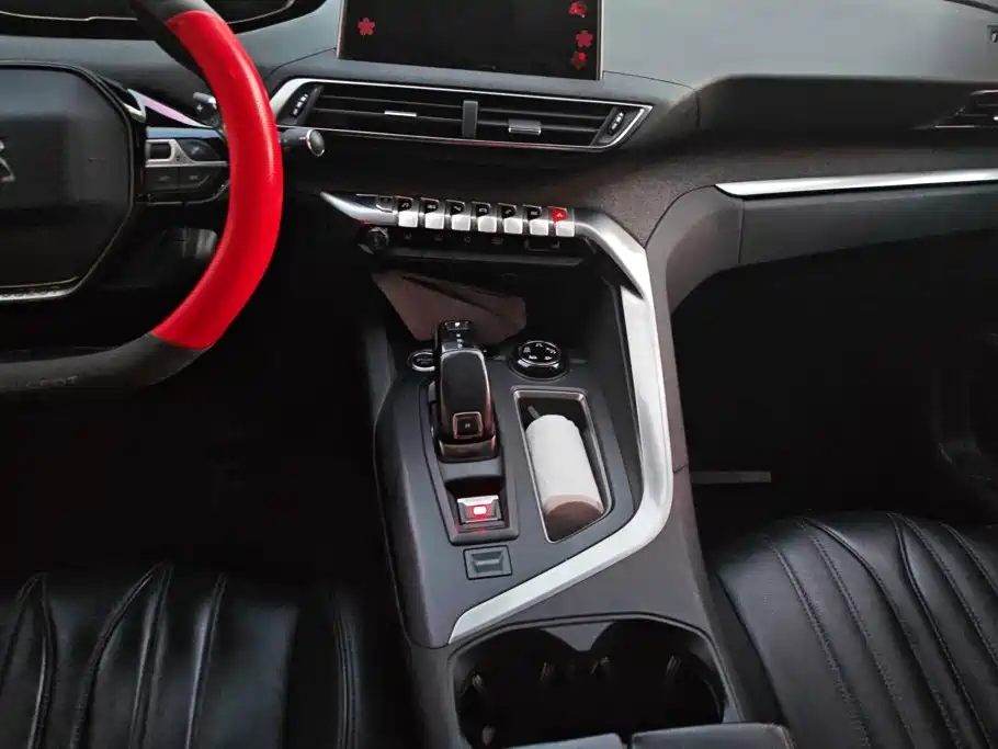 Peugeot 4008 — миниатюра 16