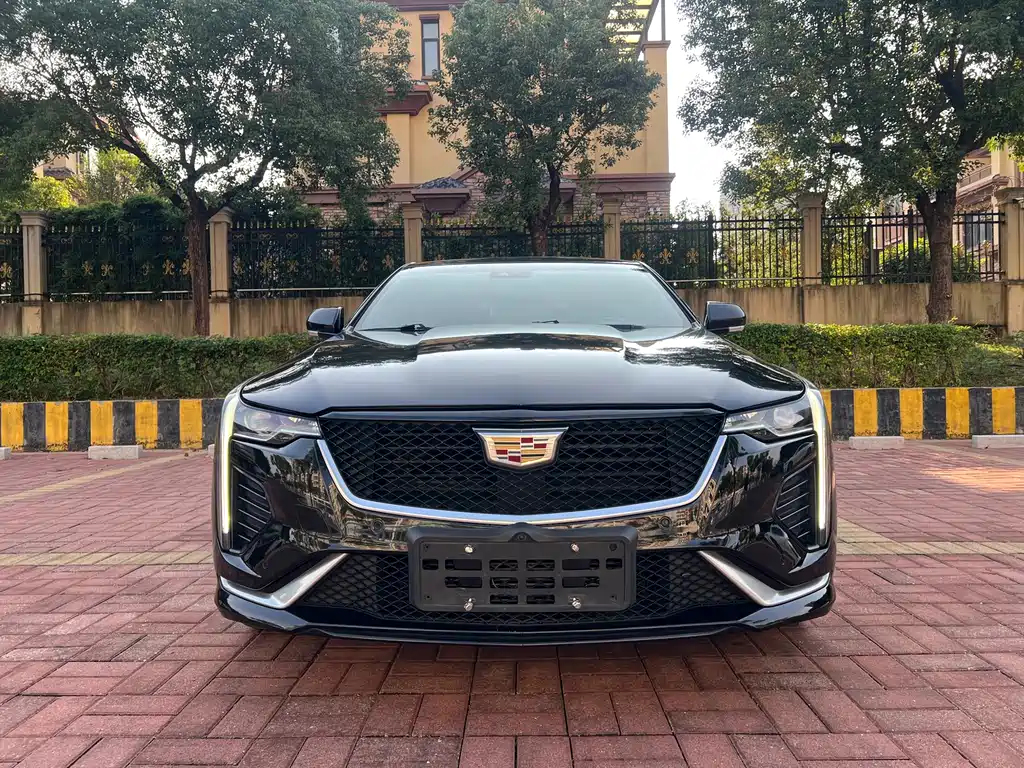 Cadillac CT4 — миниатюра 2