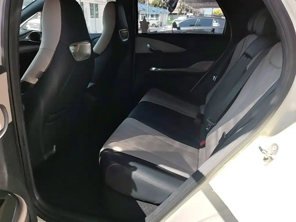 BYD Dolphin — миниатюра 13