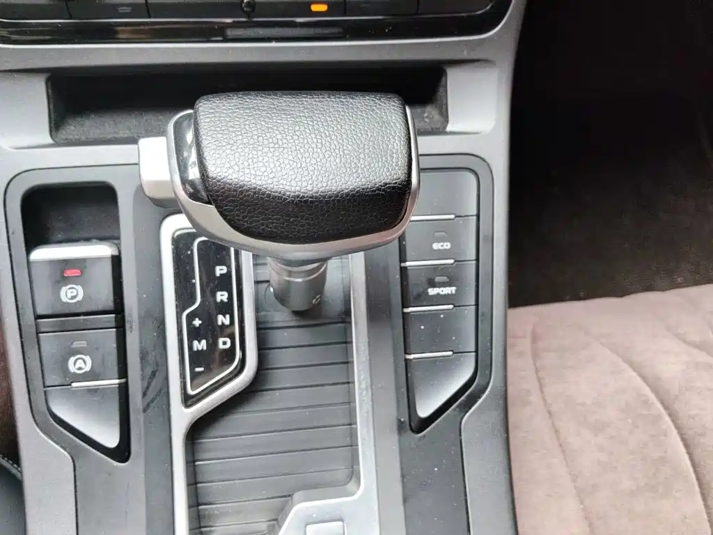 Geely Emgrand GL — миниатюра 10