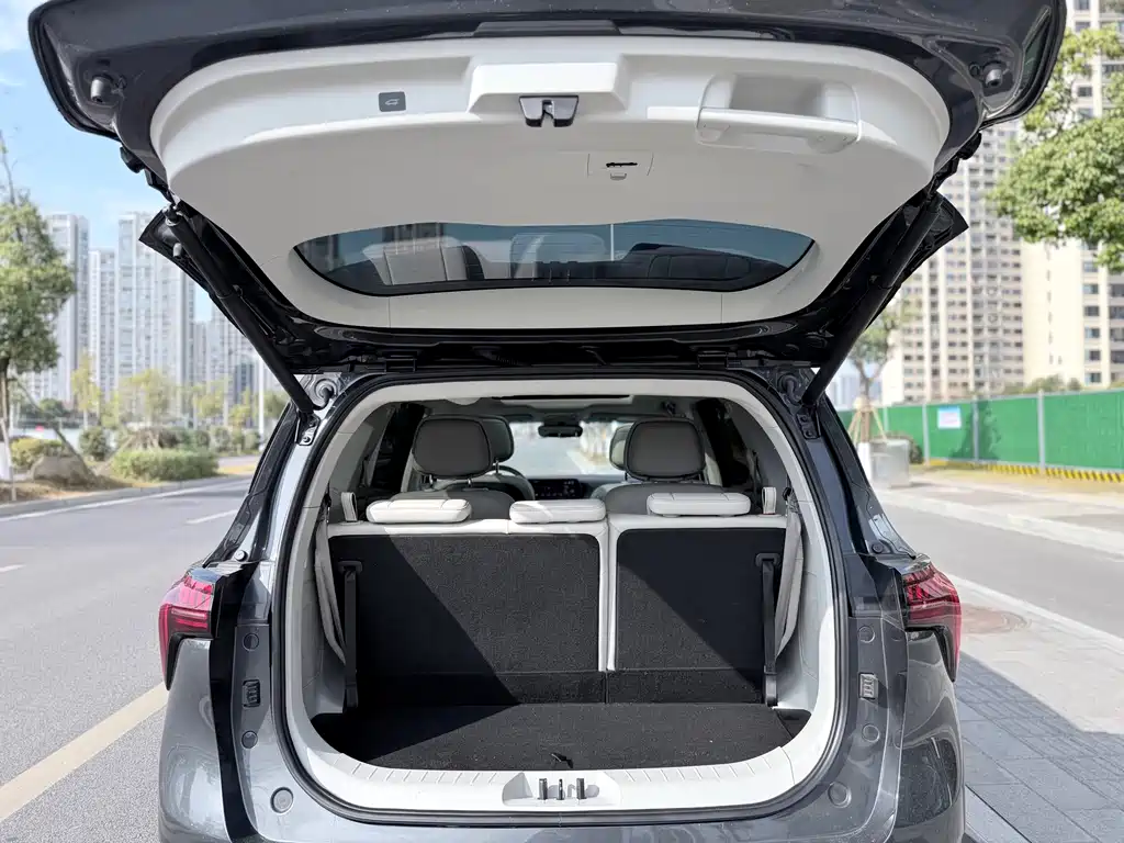 DONGFENG POPULAR YACHTS