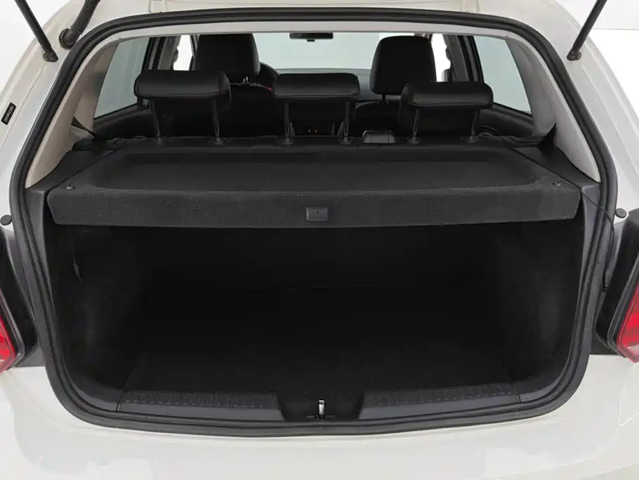 Volkswagen Polo — миниатюра 4