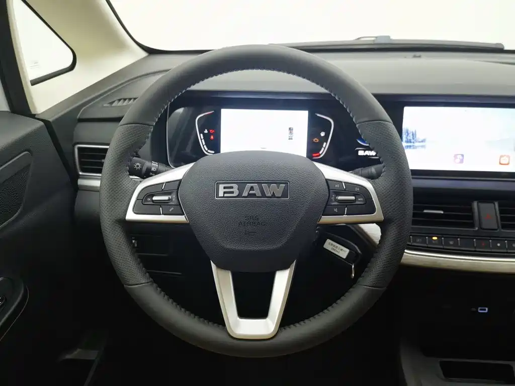 BAW Ruisheng Ace M7 — миниатюра 11