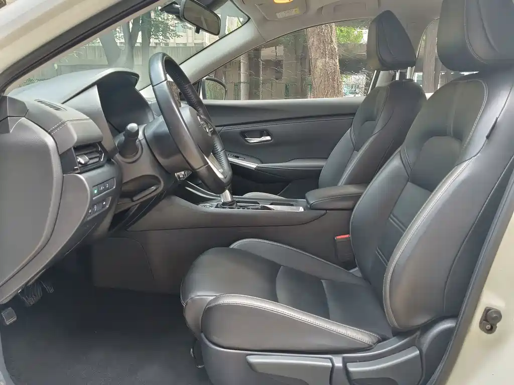 Nissan Sylphy — миниатюра 9