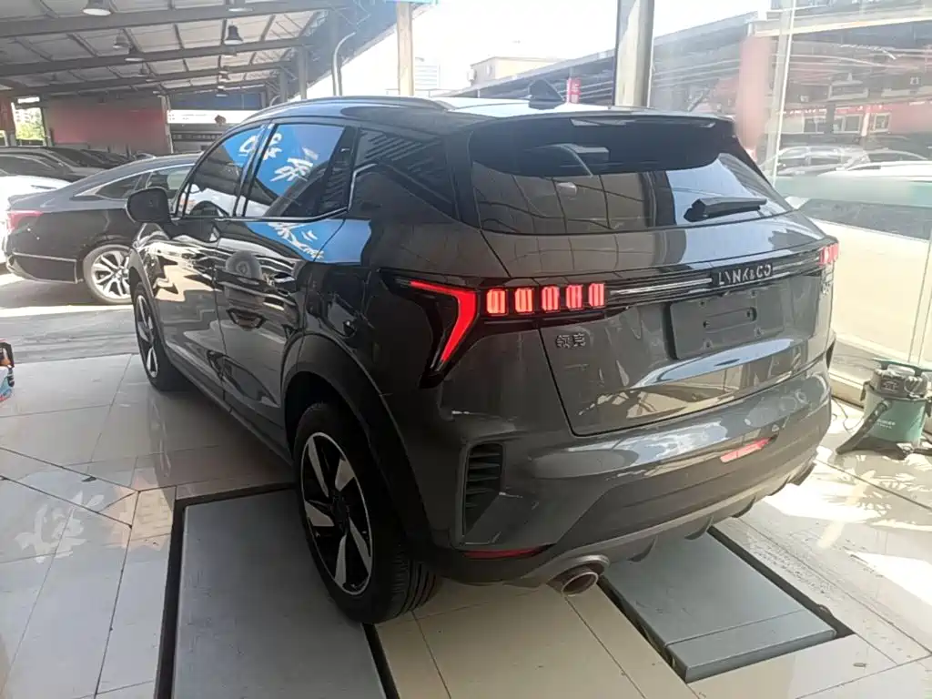 Lynk & Co 06 EM-P — миниатюра 5